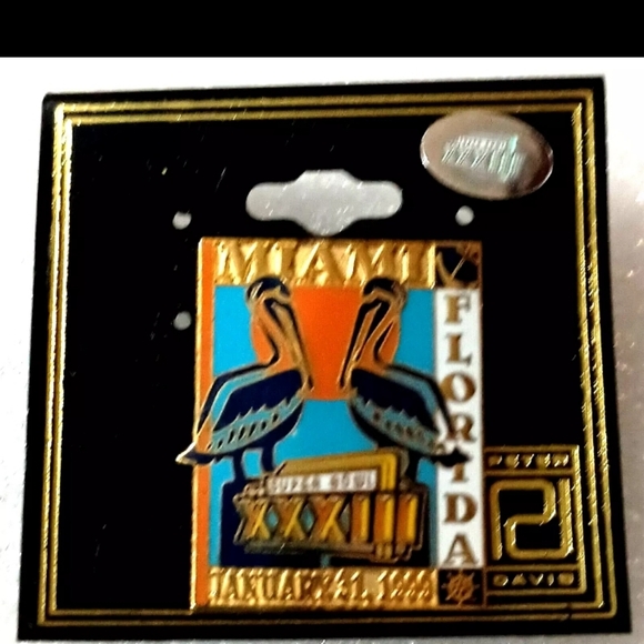 Peter David Super Bowl XXXIII 01/31/1999 Denver Broncos NFL Football Sqr Pin MOC - Picture 3 of 5